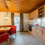 Apartment Modern In Near Area