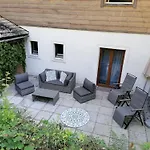Modern In Near Area Apartment *