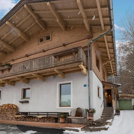 Appartamento Modern In Near Area