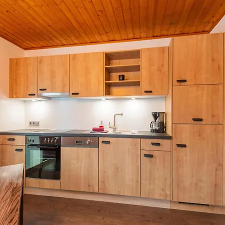 Apartment Modern In Near Area