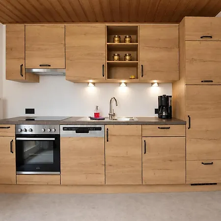 Modern In Near Area Lejlighed *