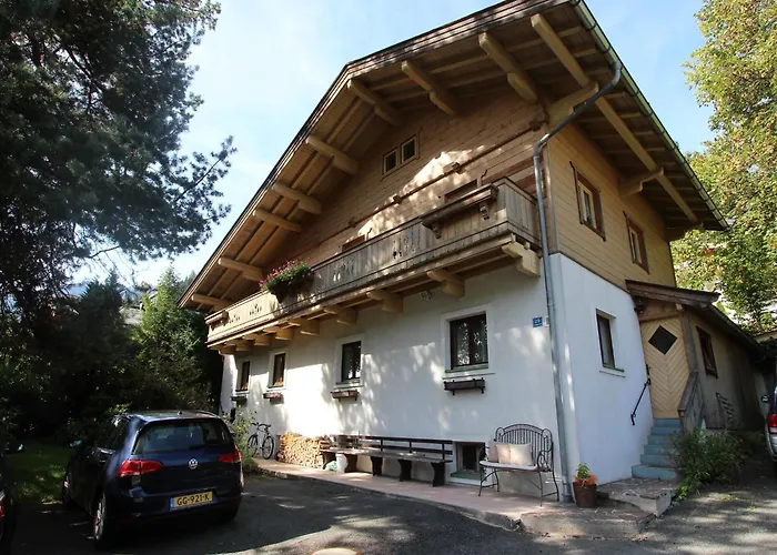 Apartment Modern In Near Area