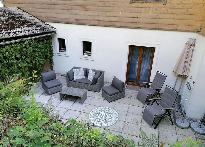 Apartment Modern In Near Area *